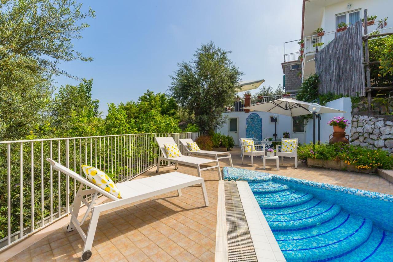 Villa Sorrento Flats Exterior photo