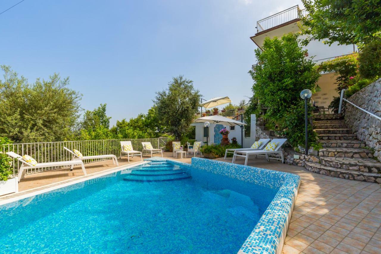Villa Sorrento Flats Exterior photo