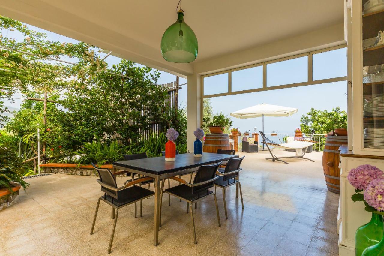 Villa Sorrento Flats Exterior photo