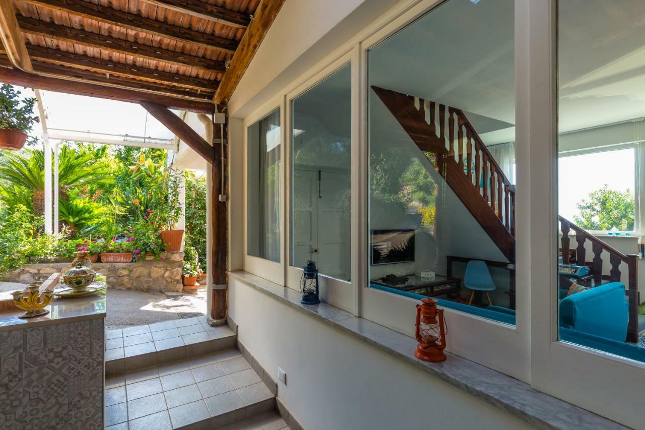 Villa Sorrento Flats Exterior photo
